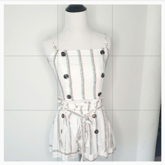 White Multi Stripes Top & Paper Bag Shorts Set - Picture 8 of 15